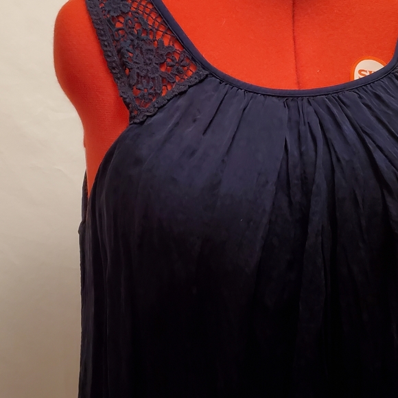 STELLA ROSA SILK TOP.  TANK TOP, NAVY, LARGE - Picture 4 of 8